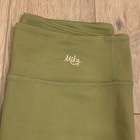 Mika Yoga Leggings Mika Yoga Leggings Mika Yoga Leggings|Size Large Wome… - Picture 2 of 8